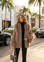 Women’s Mid-Length Real Fox Fur Coat – Wide-Waisted Luxury Winter Outerwear