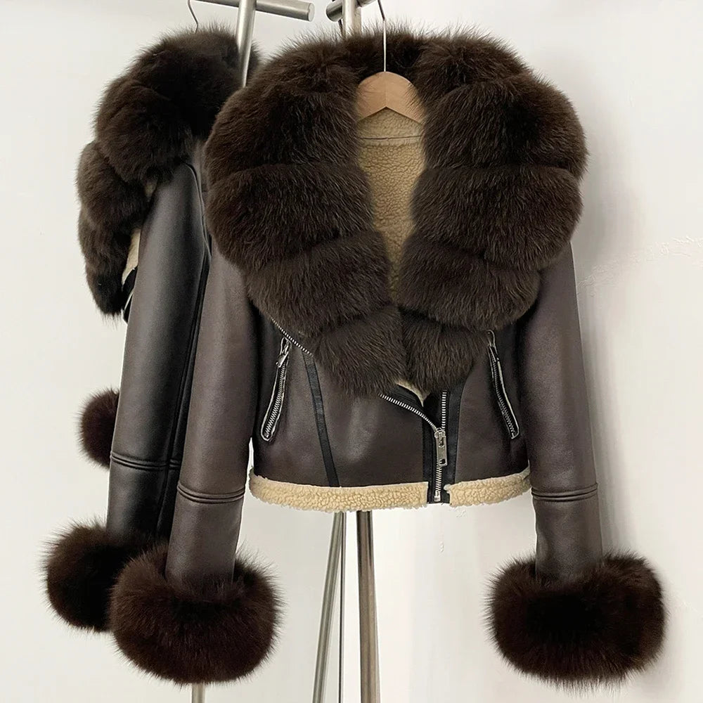 Women’s Cropped Real Fur Coat – Wide-Waisted High-Street Winter Statement