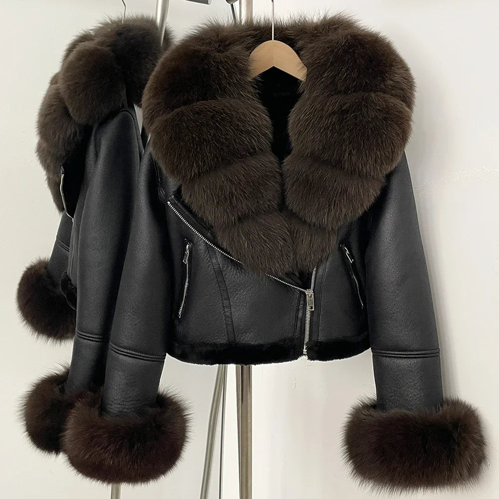 Women’s Cropped Real Fur Coat – Wide-Waisted High-Street Winter Statement
