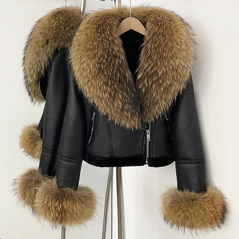 Women’s Cropped Real Fur Coat – Wide-Waisted High-Street Winter Statement