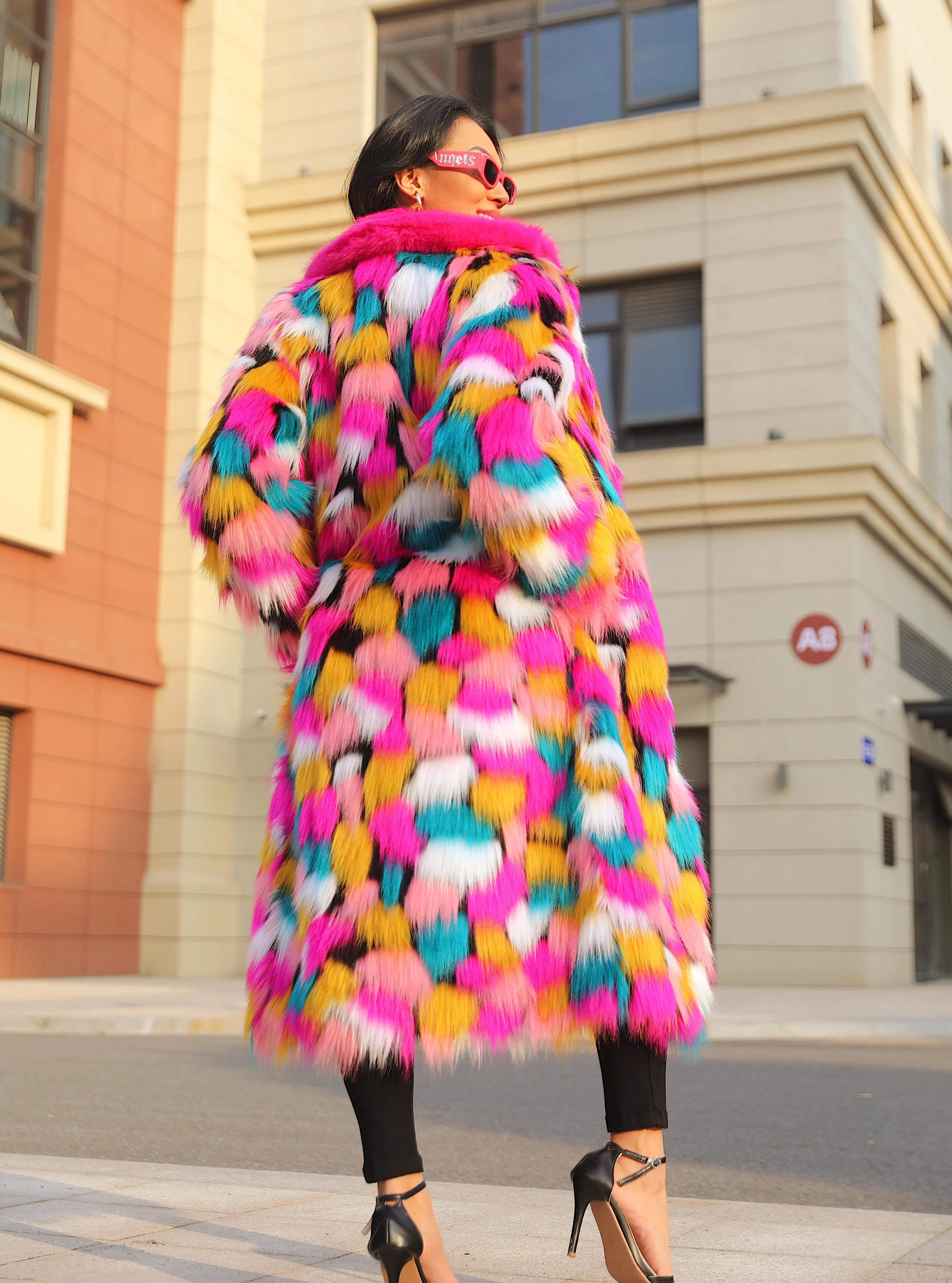 Women’s Long Faux Fur Coat – Wide-Waisted Warm Autumn/Winter Outerwear