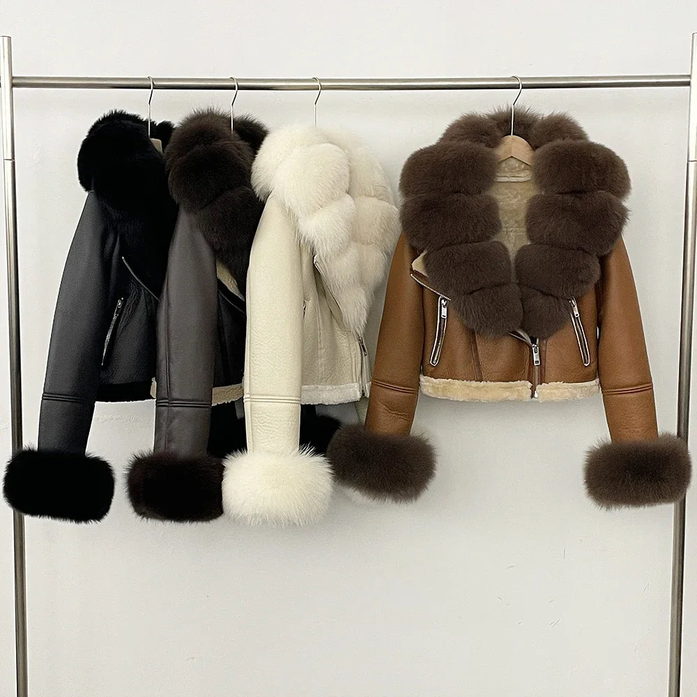 Women’s Cropped Real Fur Coat – Wide-Waisted High-Street Winter Statement