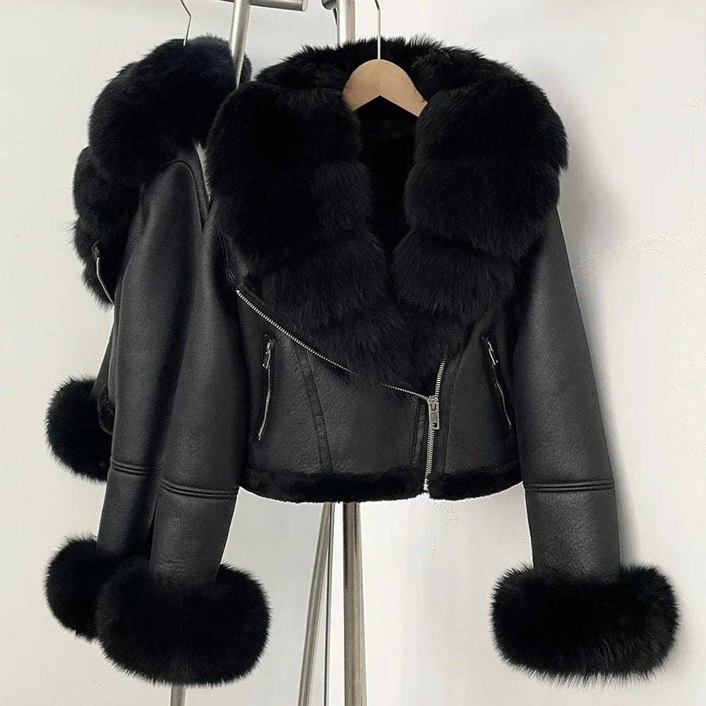 Women’s Cropped Real Fur Coat – Wide-Waisted High-Street Winter Statement