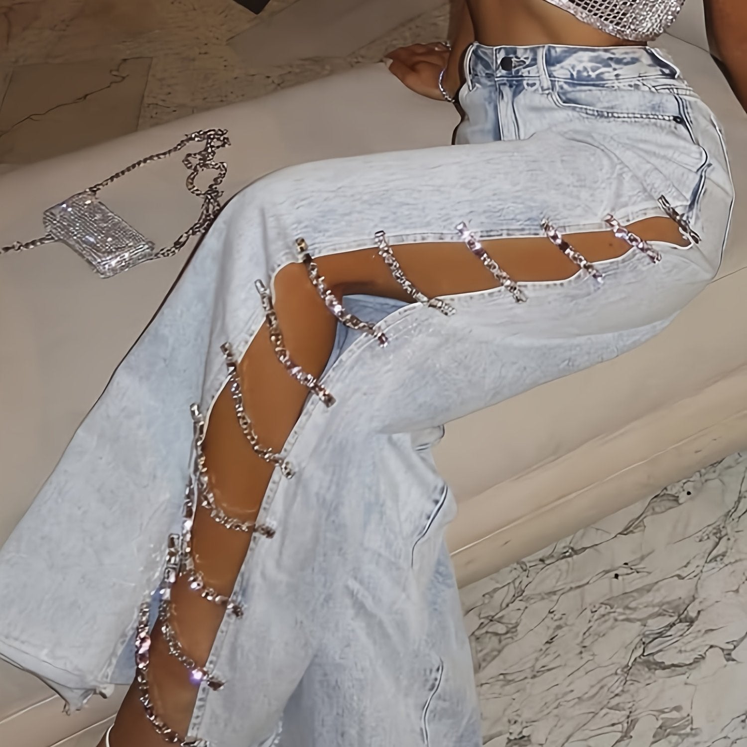 Women’s Street Straight-Leg Jeans – Chain Detail All-Season Denim