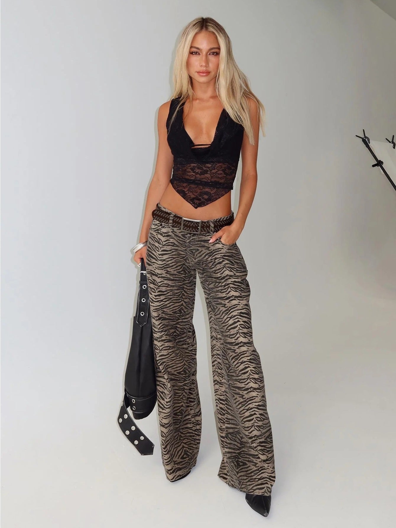 Women’s Casual Straight-Leg Pants – Woven Cotton Blend All-Season Trousers